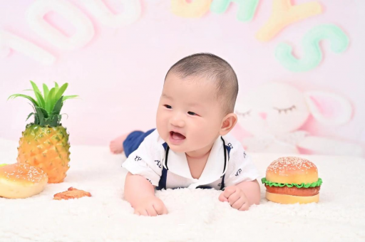 包生男孩正规公司宝宝肚子胀拉稀怎么办